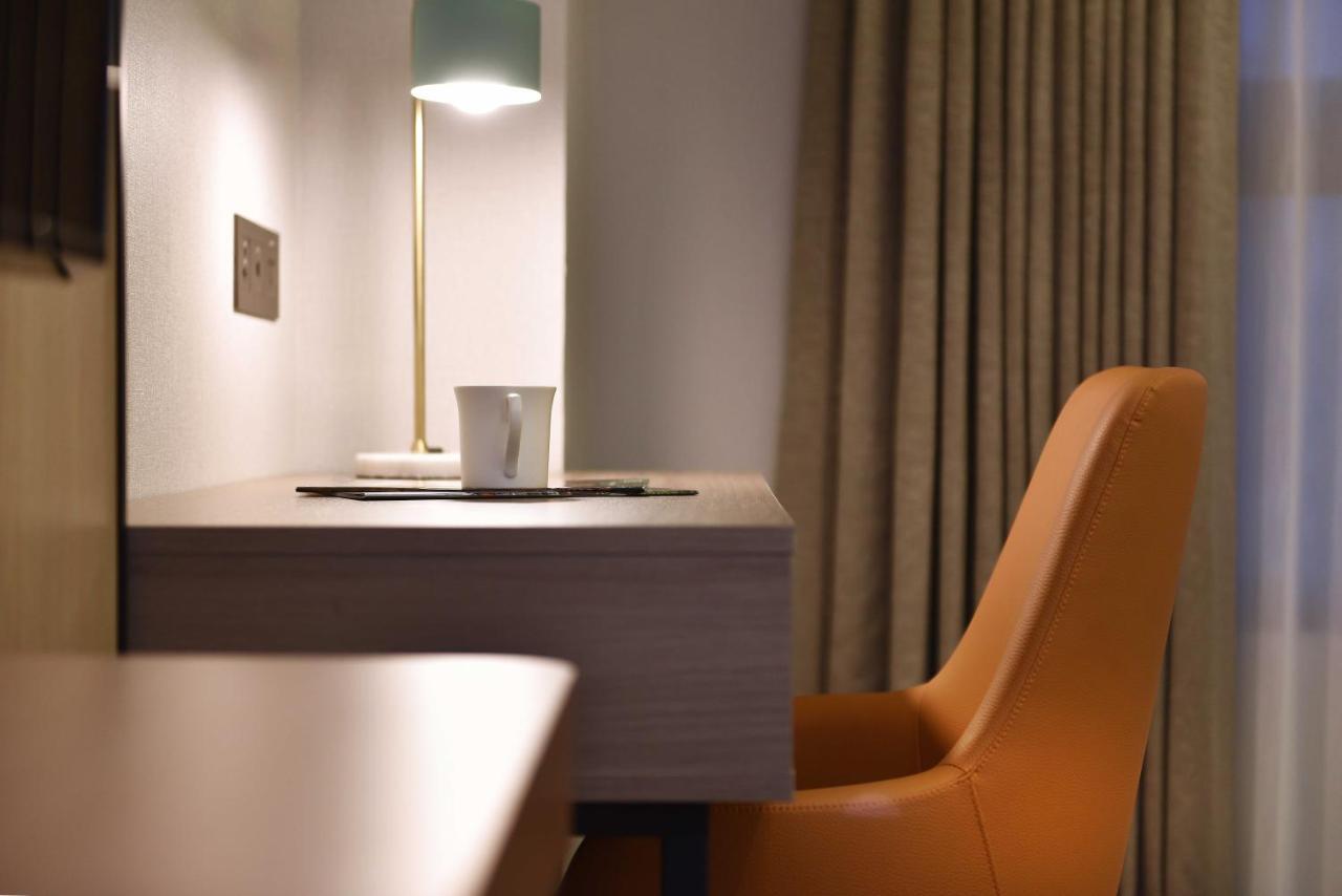 Hotel Fullon Poshtel - Kaohsiung Esterno foto