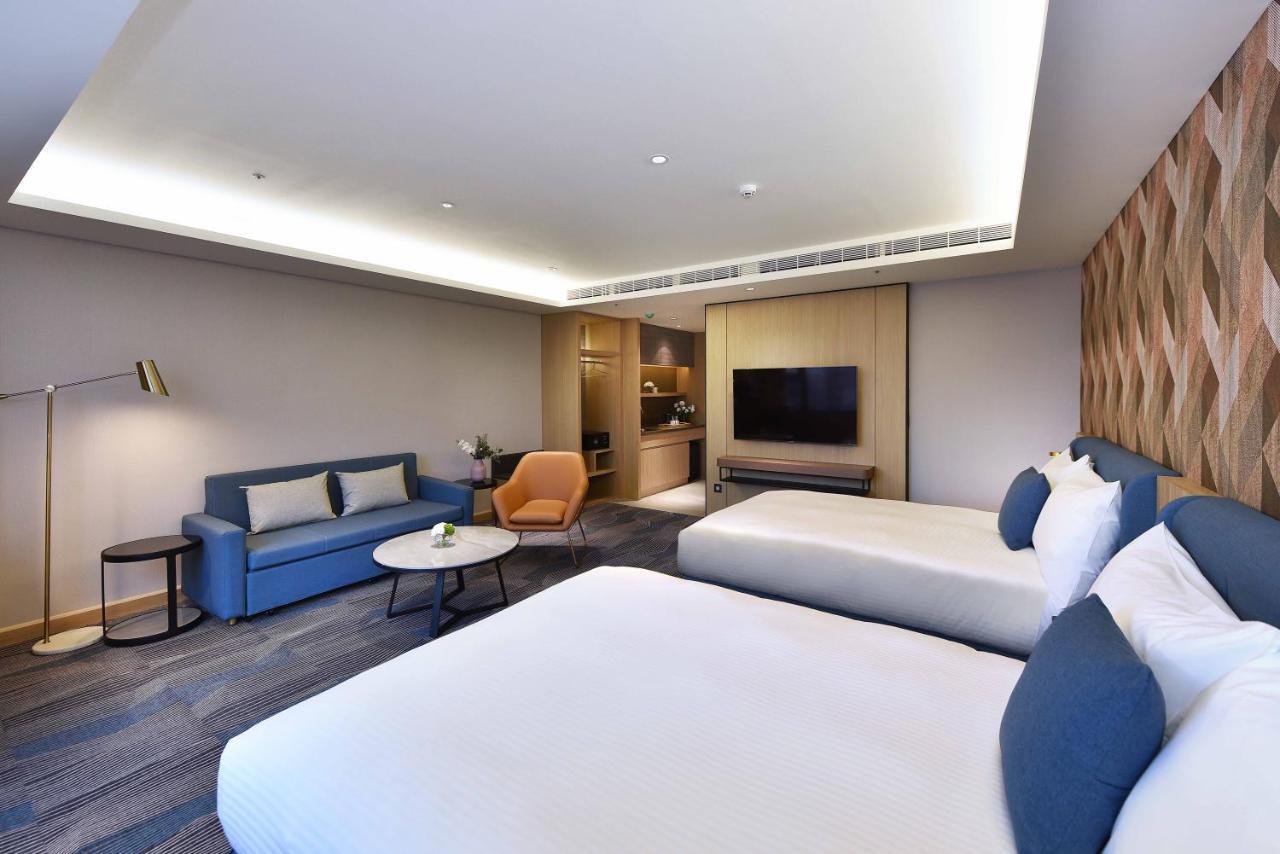 Hotel Fullon Poshtel - Kaohsiung Esterno foto