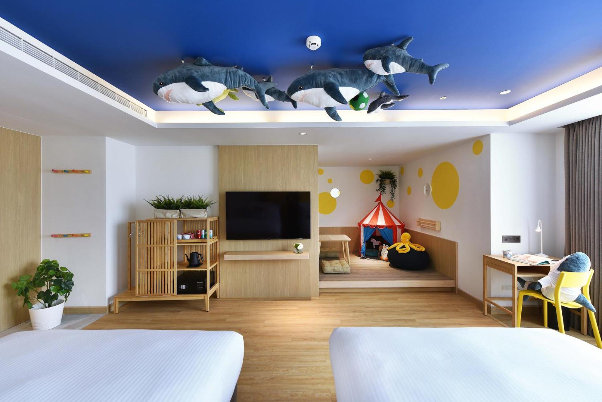 Hotel Fullon Poshtel - Kaohsiung Esterno foto