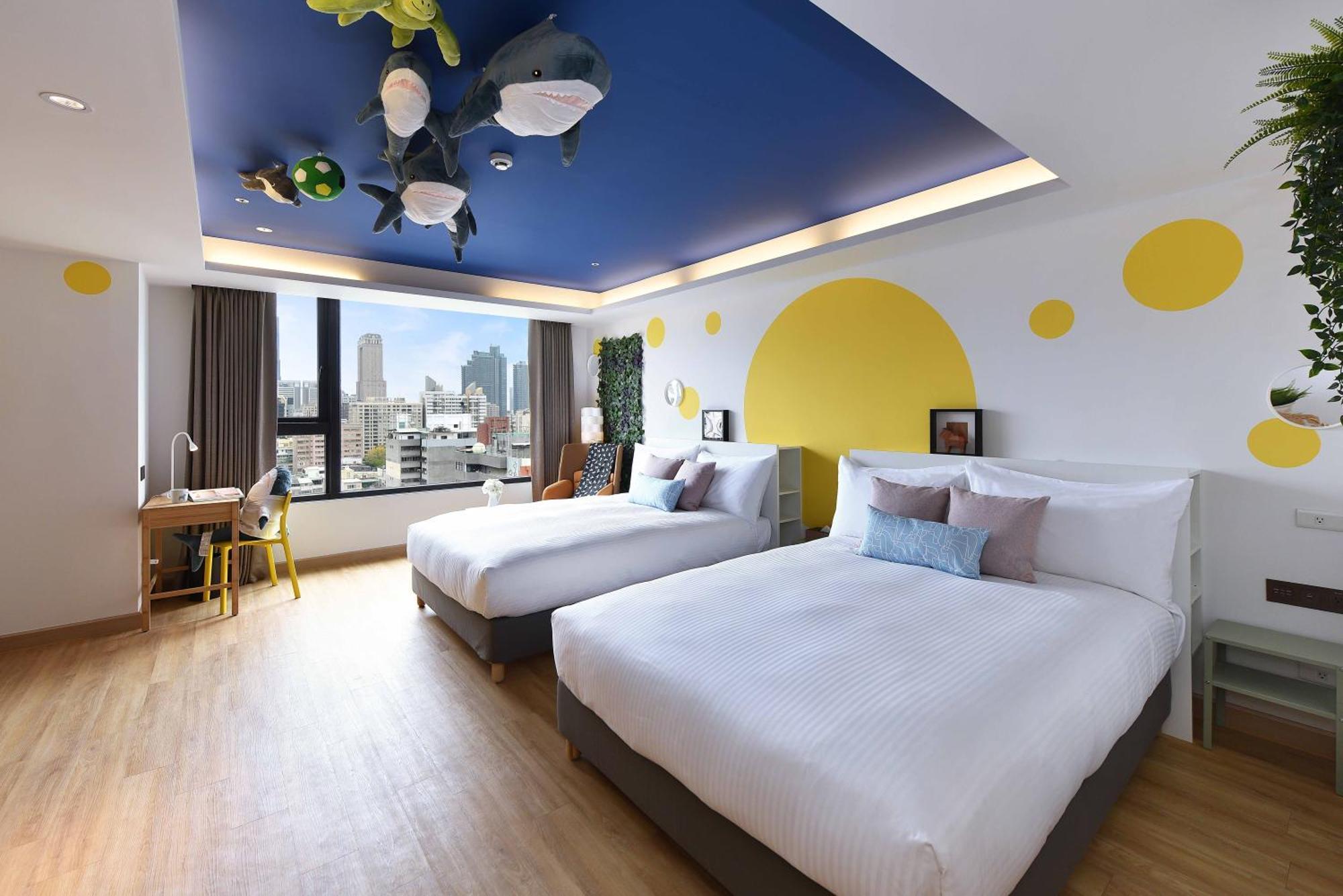 Hotel Fullon Poshtel - Kaohsiung Esterno foto