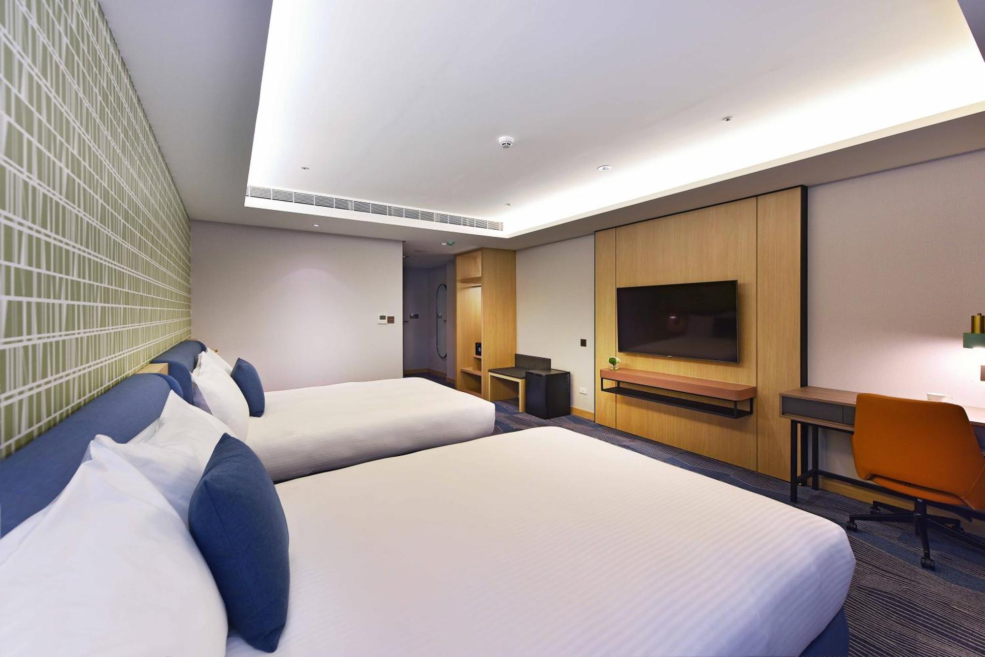 Hotel Fullon Poshtel - Kaohsiung Esterno foto