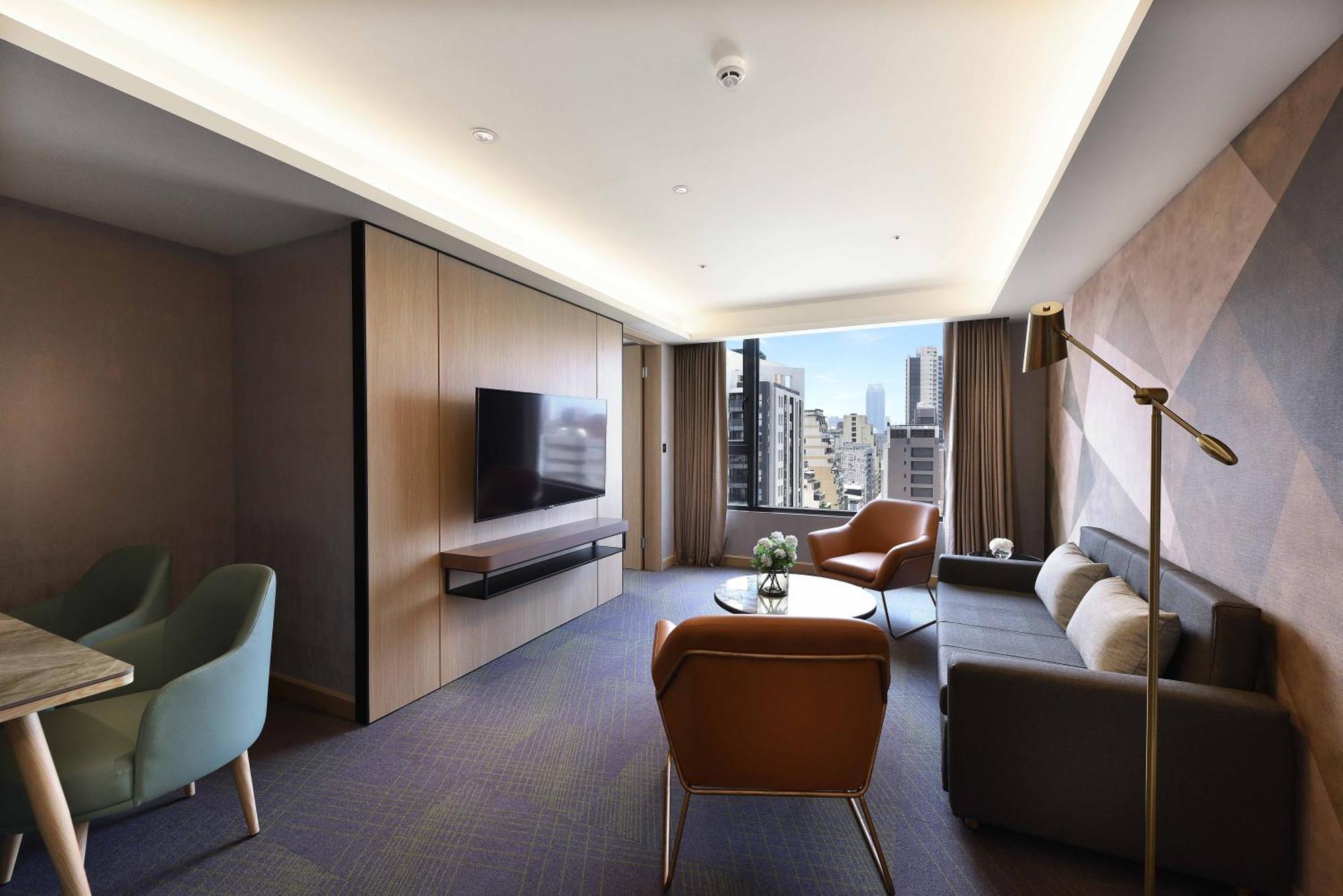 Hotel Fullon Poshtel - Kaohsiung Esterno foto